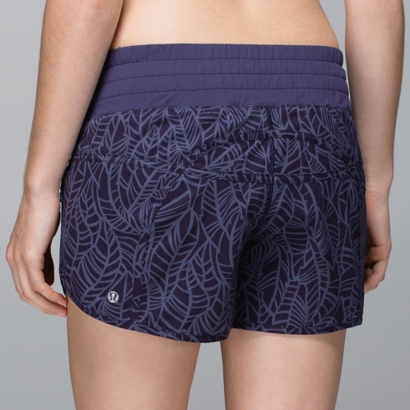 lululemon athletica Pants - Lululemon Tracker Shorts Palm Cadet Greyvy Cadet